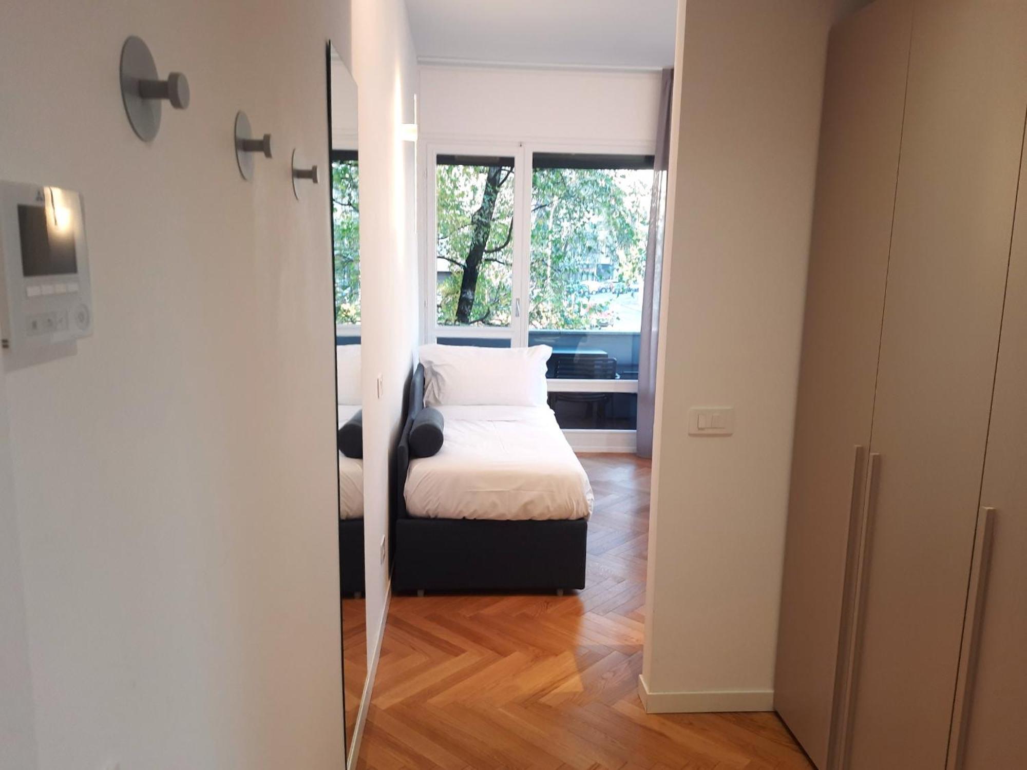 Mako Suites - Centro E Stazione Monza Exterior photo